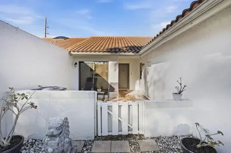 21547 Altamira Avenue Boca Raton FL 33433