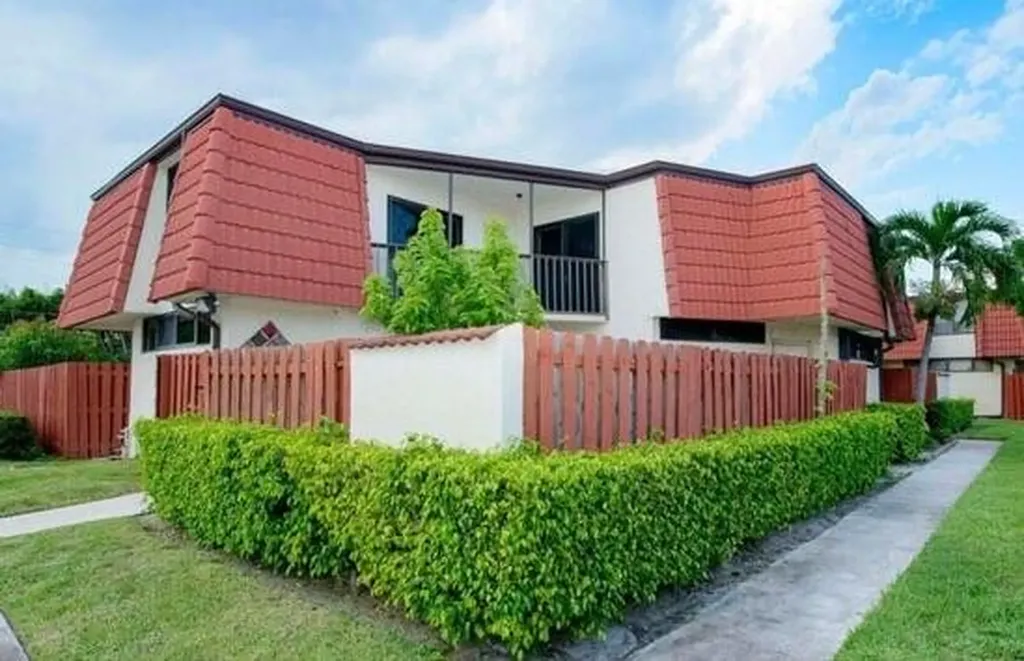 3861 Victoria Drive West Palm Beach FL 33406