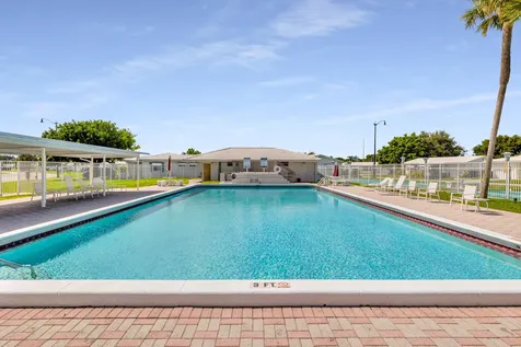 2475 W Golf Boulevard Pompano Beach FL 33064