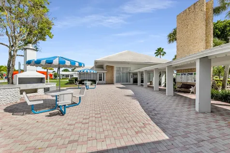 2475 W Golf Boulevard Pompano Beach FL 33064