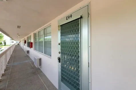 99 Sussex West Palm Beach FL 33417