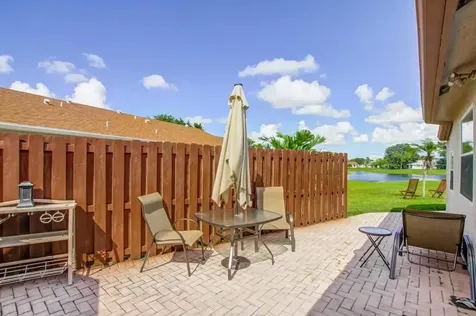 9709 Sunny Isle Circle Boca Raton FL 33428