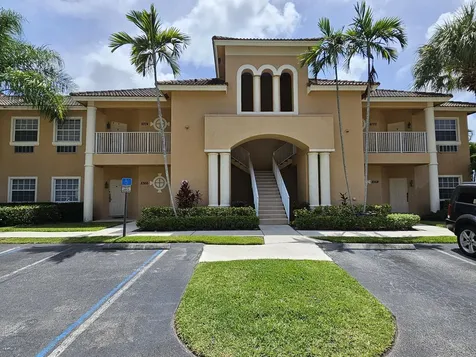 8366 Mulligan Circle Port Saint Lucie FL 34986