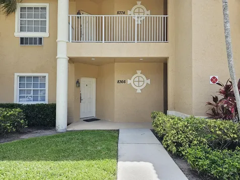 8366 Mulligan Circle Port Saint Lucie FL 34986