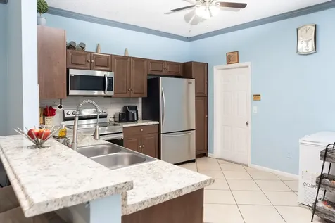 5315 Eagle Cay Way Coconut Creek FL 33073