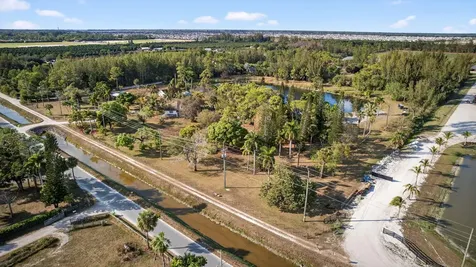 14685 40th Street Loxahatchee Groves FL 33470