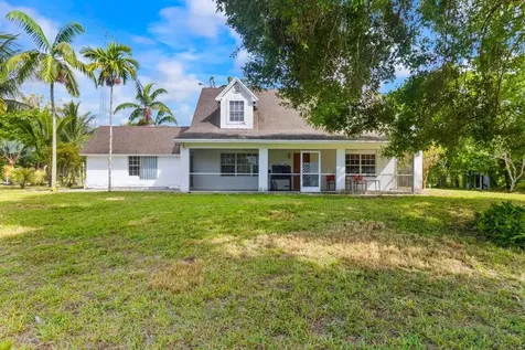 14685 40th Street Loxahatchee Groves FL 33470