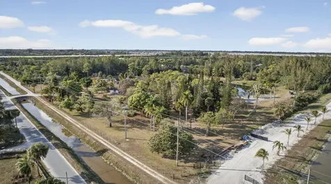 14685 40th Street Loxahatchee Groves FL 33470