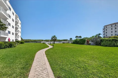 33 Ocean Avenue Palm Beach Shores FL 33404