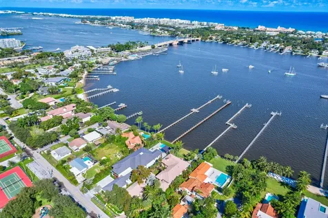 416 S Lake Drive Lantana FL 33462
