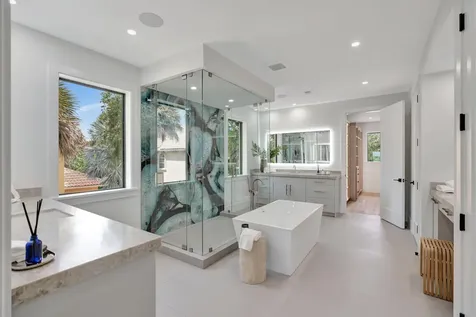 416 S Lake Drive Lantana FL 33462