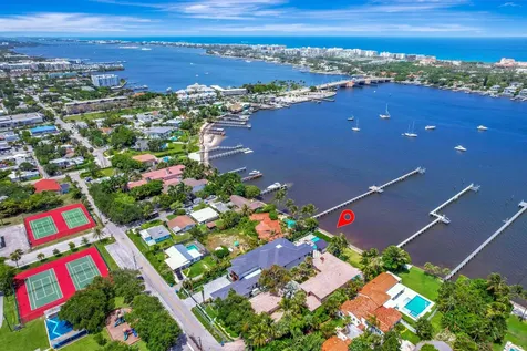 416 S Lake Drive Lantana FL 33462