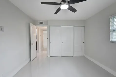 241 Seville K Delray Beach FL 33446