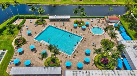 241 Seville K Delray Beach FL 33446