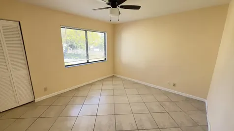 1581 Woodbridge Lakes Circle West Palm Beach FL 33406