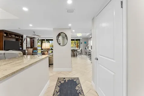 1000 N Us Highway 1 Jupiter FL 33477