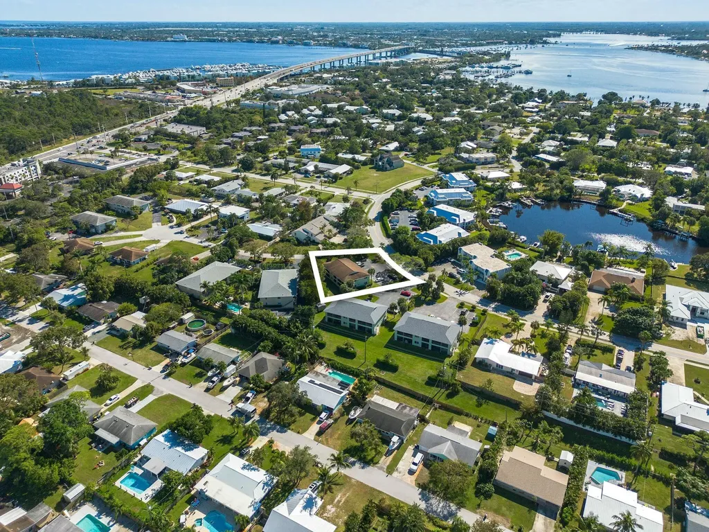 983 NW Spruce Ridge Drive Stuart FL 34994