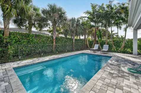 13509 Artisan Circle Palm Beach Gardens FL 33418