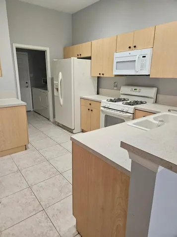 406 Springview Loop Port Saint Lucie FL 34986