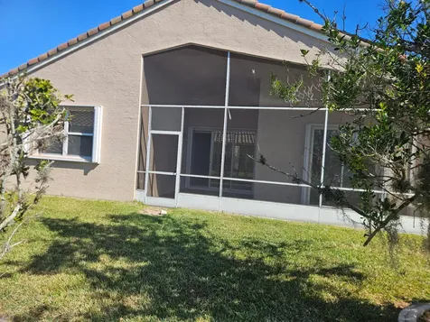 406 Springview Loop Port Saint Lucie FL 34986