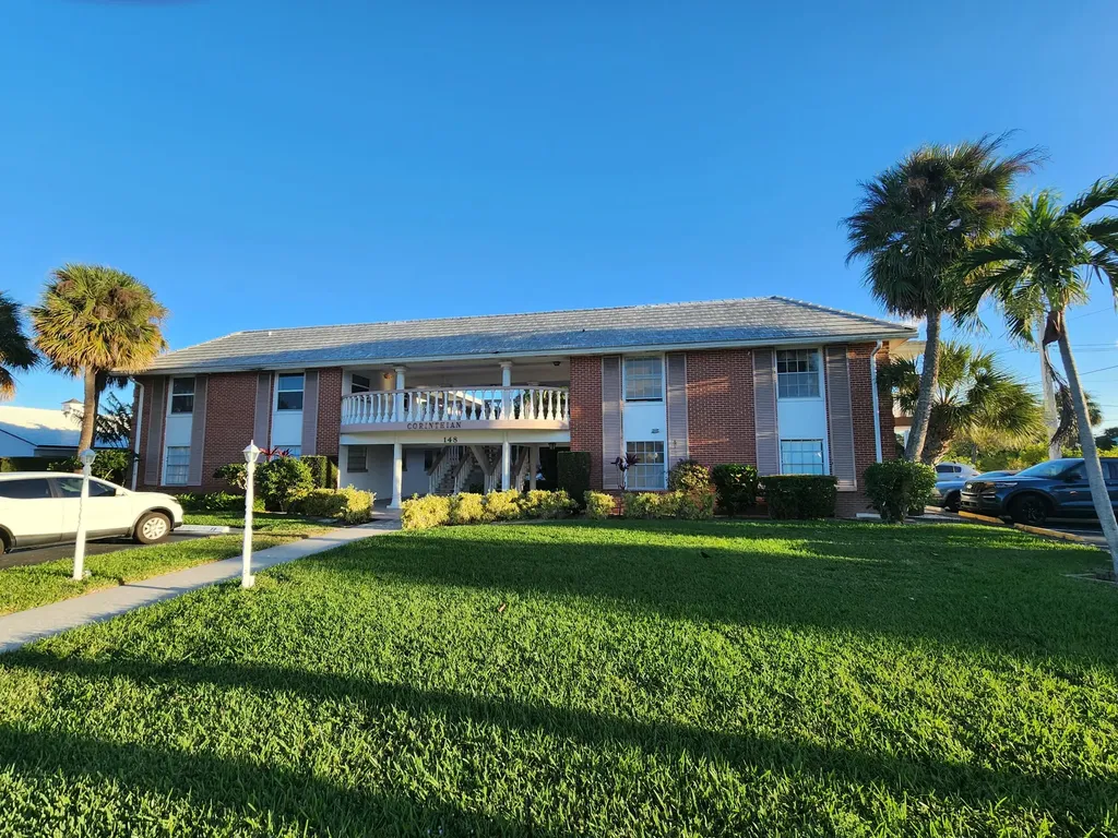148 Yacht Club Drive North Palm Beach FL 33408