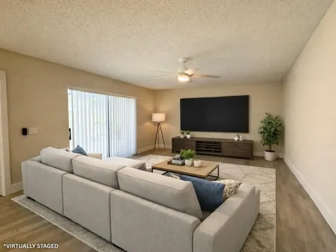 7307 73rd Way West Palm Beach FL 33407