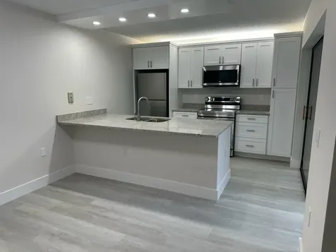 7307 73rd Way West Palm Beach FL 33407