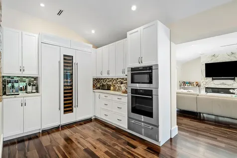 1117 Lake Drive Delray Beach FL 33444