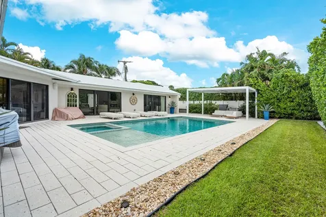 1117 Lake Drive Delray Beach FL 33444