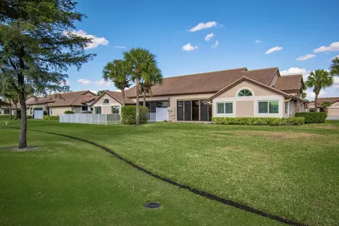 8213 Cassia Drive Boynton Beach FL 33472