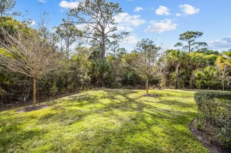 1007 Ne Trailside Run Port Saint Lucie FL 34983