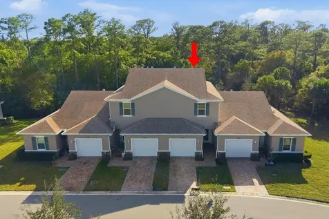 1007 Ne Trailside Run Port Saint Lucie FL 34983