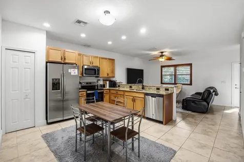 1007 Ne Trailside Run Port Saint Lucie FL 34983
