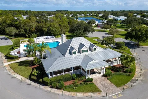 1007 Ne Trailside Run Port Saint Lucie FL 34983