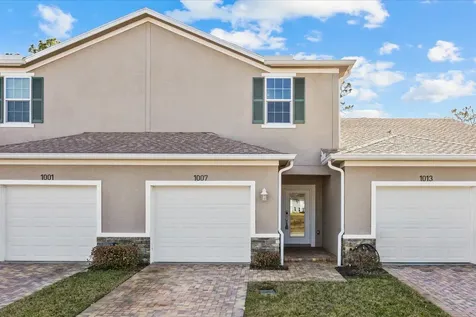 1007 Ne Trailside Run Port Saint Lucie FL 34983