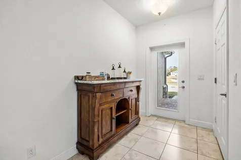 1007 Ne Trailside Run Port Saint Lucie FL 34983