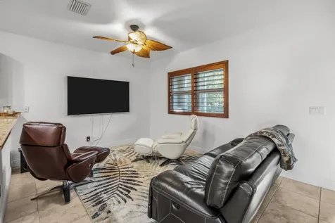 1007 Ne Trailside Run Port Saint Lucie FL 34983