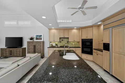 231 Seaside Pathway Vero Beach FL 32963