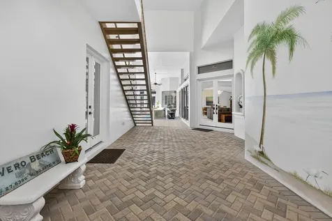 231 Seaside Pathway Vero Beach FL 32963