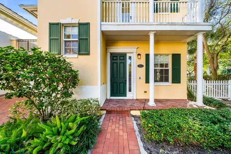 1063 E Heritage Club Circle Delray Beach FL 33483