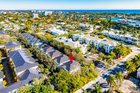 1063 E Heritage Club Circle Delray Beach FL 33483