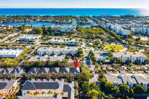 1063 E Heritage Club Circle Delray Beach FL 33483