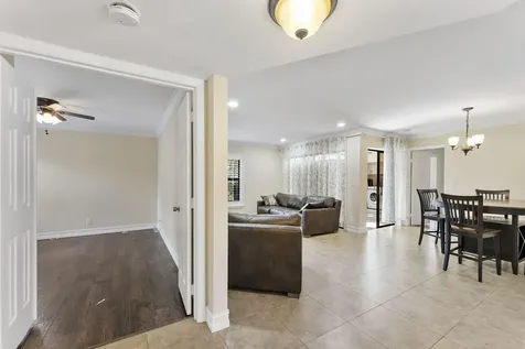 3525 Nw 35th Street Coconut Creek FL 33066