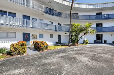 200 Waterway Drive Lantana FL 33462