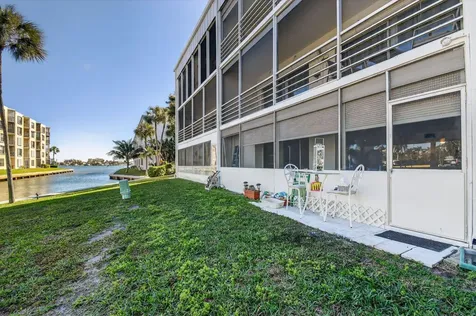 200 Waterway Drive Lantana FL 33462