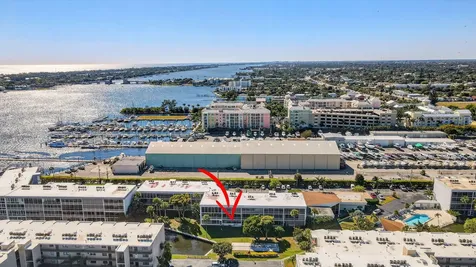 200 Waterway Drive Lantana FL 33462
