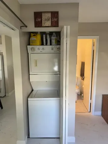 8892 Bella Vista Drive Boca Raton FL 33433