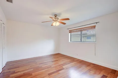 752 SW 36th Avenue Delray Beach FL 33445