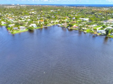 752 SW 36th Avenue Delray Beach FL 33445