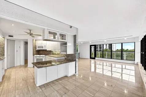 4605 S Ocean Boulevard Highland Beach FL 33487